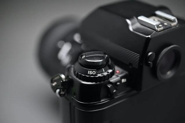 尼康F4旗艦級單反相機，自動對焦鏡頭深受攝影師歡迎 第4张